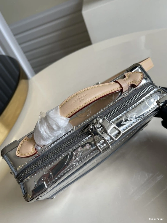 LOUIS TRUNK VUITTON HANDLE 0802